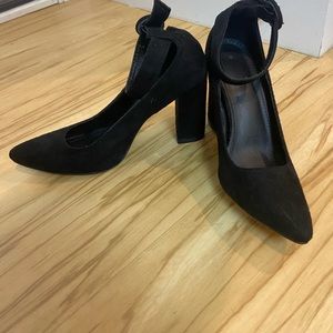 Women’s Black Heel